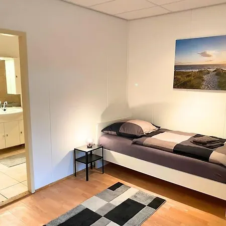 For Workers Bedburg * Hau